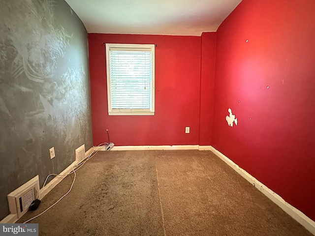 1206 Cedarcroft Rd, Baltimore, MD 21239 - carpeted spare room featuring baseboards