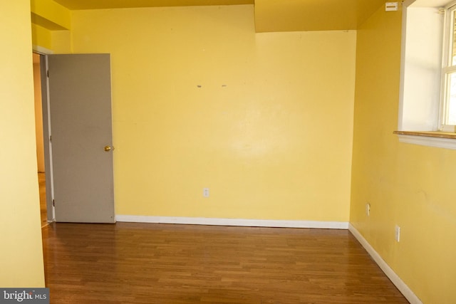 1158 Custer Dr, Auburn, PA 17922 - spare room with wood finished floors and baseboards