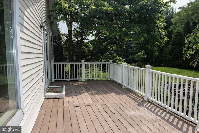 1158 Custer Dr, Auburn, PA 17922 - view of deck