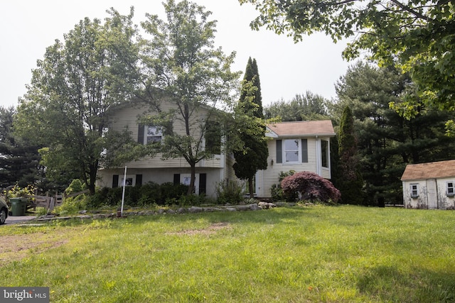 1158 Custer Dr, Auburn, PA 17922 - view of front of home featuring a front yard