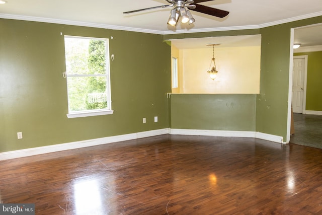 1158 Custer Dr, Auburn, PA 17922 - unfurnished room with a ceiling fan, crown molding, baseboards, and wood finished floors