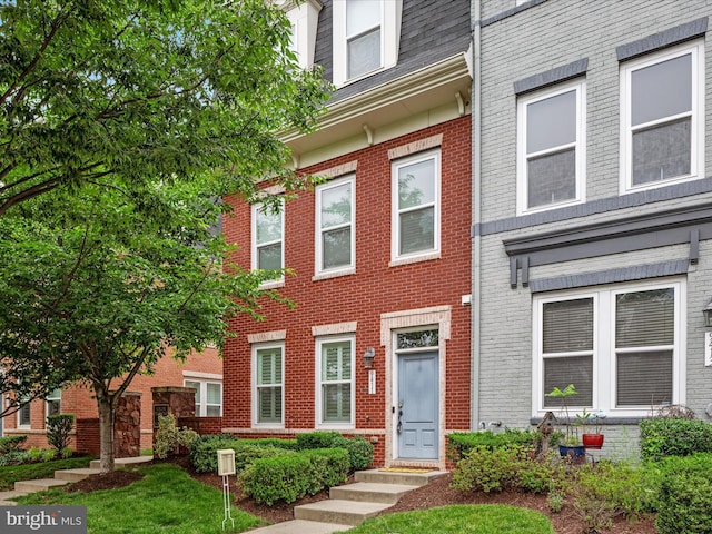 9411 Zebedee St, Manassas, VA 20110 - view of property with brick siding