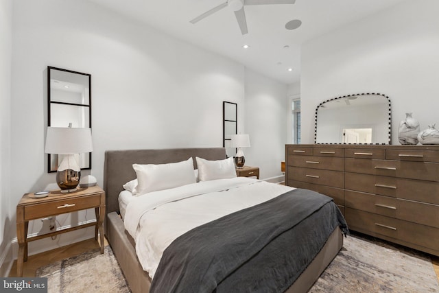 bedroom with recessed lighting, baseboards, and ceiling fan