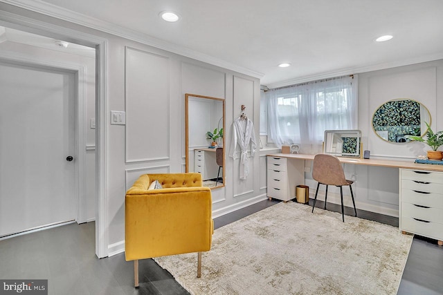 office space featuring ornamental molding, a decorative wall, built in study area, and recessed lighting