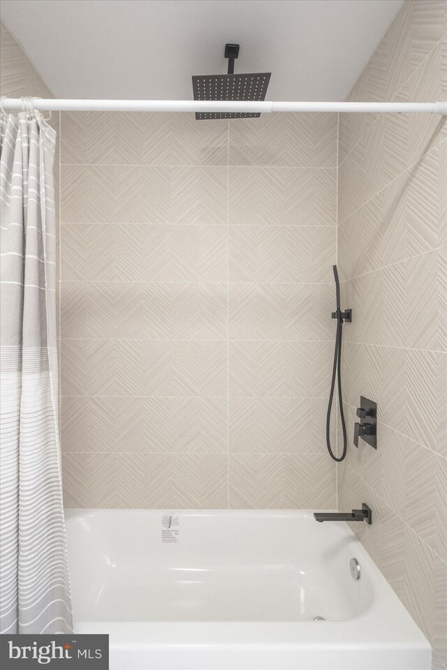 1413 E Lafayette Ave, Baltimore, MD 21213 - full bathroom with a combined bath / shower with rainfall shower