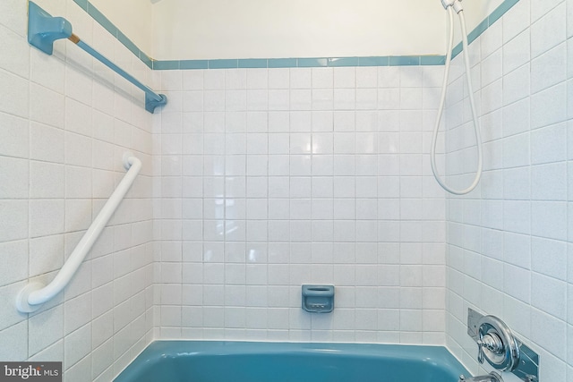 800 Little Shiloh Rd, West Chester, PA 19382 - bathroom featuring bathtub / shower combination