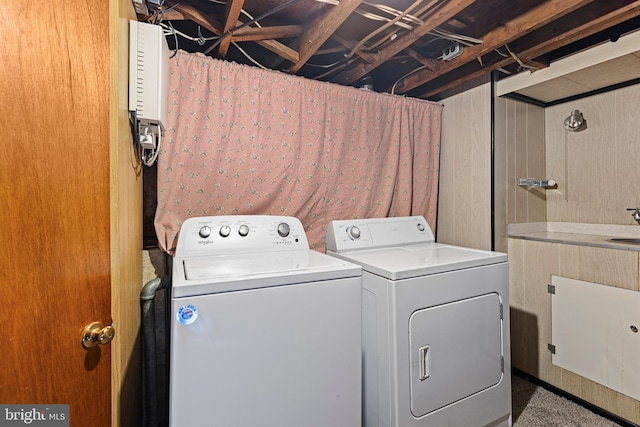 3142 Yorkway, Baltimore, MD 21222 - washroom with washer and dryer