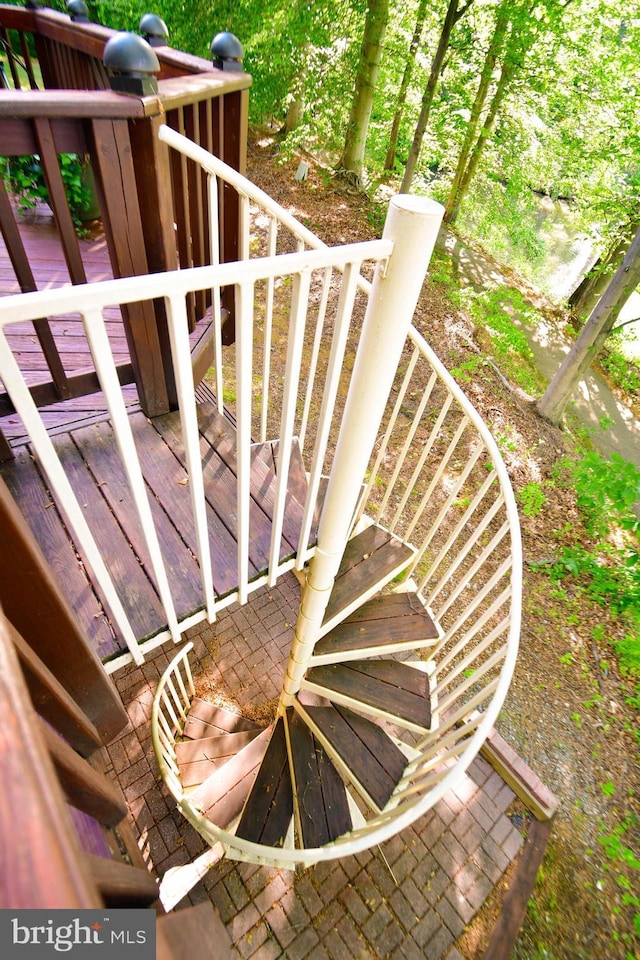 630 Brookedge Ct, Bowie, MD 20721 - exterior view of stairs