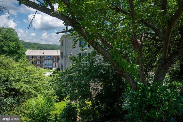 12705 Gordon Blvd Unit 37, Woodbridge, VA 22192 - view of side of home with brick siding