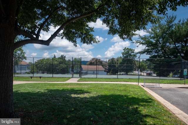 12705 Gordon Blvd Unit 37, Woodbridge, VA 22192 - view of community with a tennis court