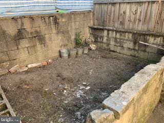 2106 S 12th St, Philadelphia, PA 19148 - view of fenced backyard