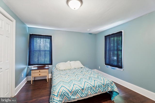 1127 Pawlings Rd, Norristown, PA 19403 - bedroom featuring wood finished floors and baseboards