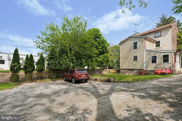 1127 Pawlings Rd, Norristown, PA 19403 - view of property exterior featuring fence