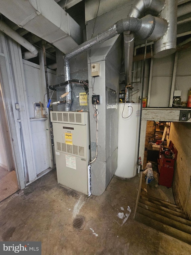 7023 Dolphin Rd, Lanham, MD 20706 - utilities with water heater