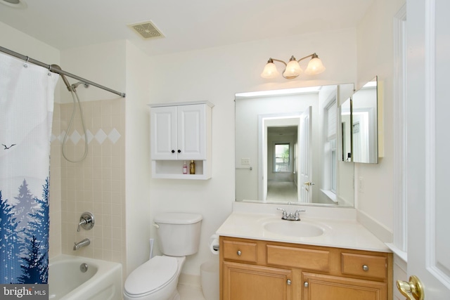 8931 Kiger St, Lorton, VA 22079 - full bath with toilet, vanity, and shower / tub combo with curtain