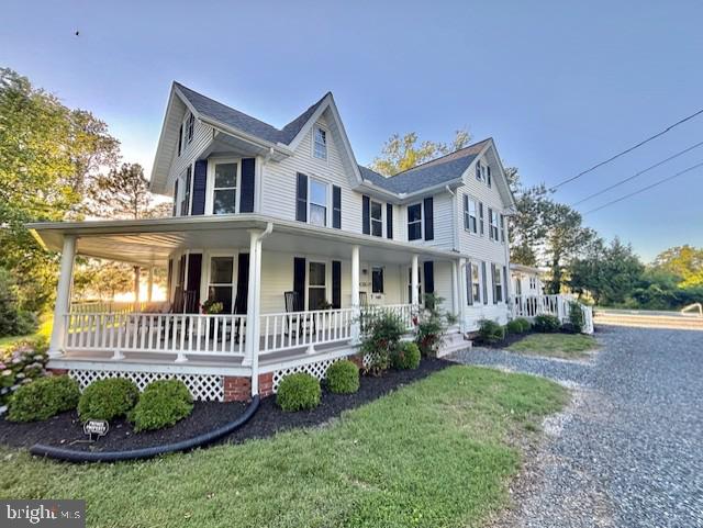 20456 Quarter Landing Ln, Nanticoke, MD 21840 - country-style home featuring covered porch