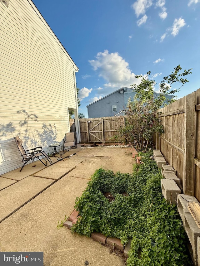 9 Lawrence Ct, Sicklerville, NJ 08081