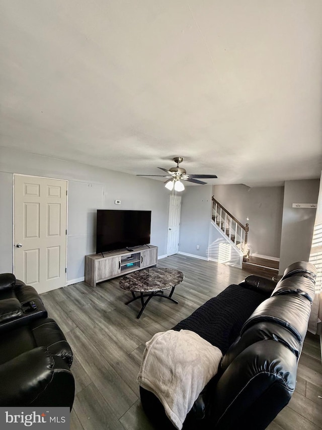 9 Lawrence Ct, Sicklerville, NJ 08081