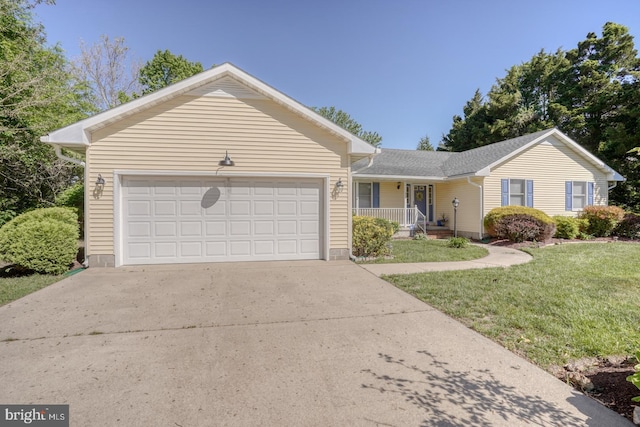 single story home with driveway, a garage, a front lawn, and a shingled roof