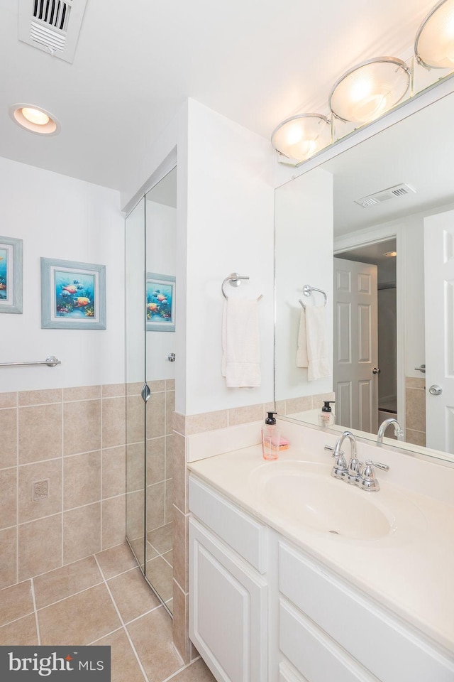 10900 Coastal Hwy Unit 805, Ocean City, MD 21842 - bathroom featuring vanity and tile patterned flooring