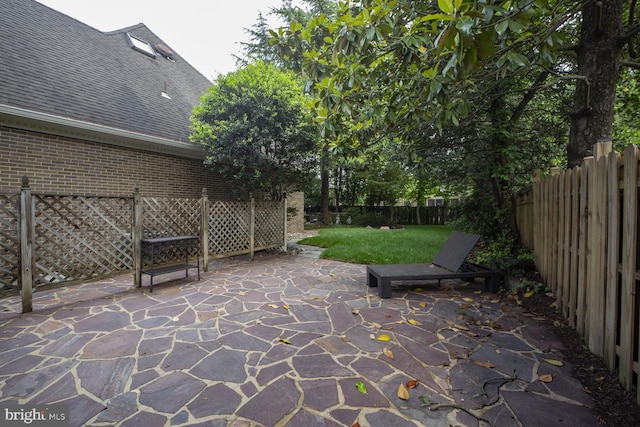 10013 Ormond Rd, Potomac, MD 20854 - view of patio / terrace