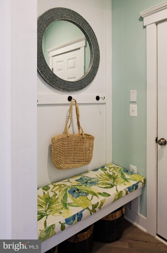 mudroom featuring baseboards