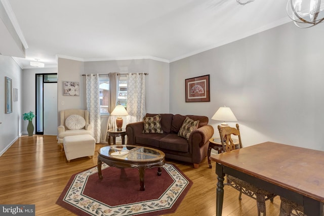 1951 Sagewood Ln Unit 118, Reston, VA 20191 - living room featuring light wood-style flooring, crown molding, and baseboards