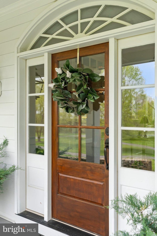 view of property entrance