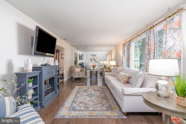 living area featuring wood finished floors