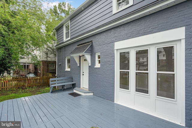 5311 Herring Run Dr, Baltimore, MD 21214 - view of wooden deck