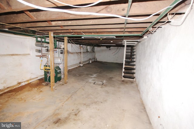 view of unfinished below grade area
