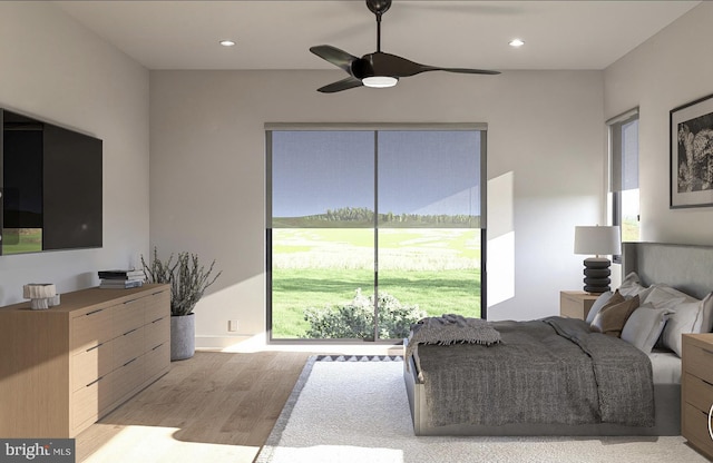 bedroom featuring light wood-style flooring, recessed lighting, and ceiling fan