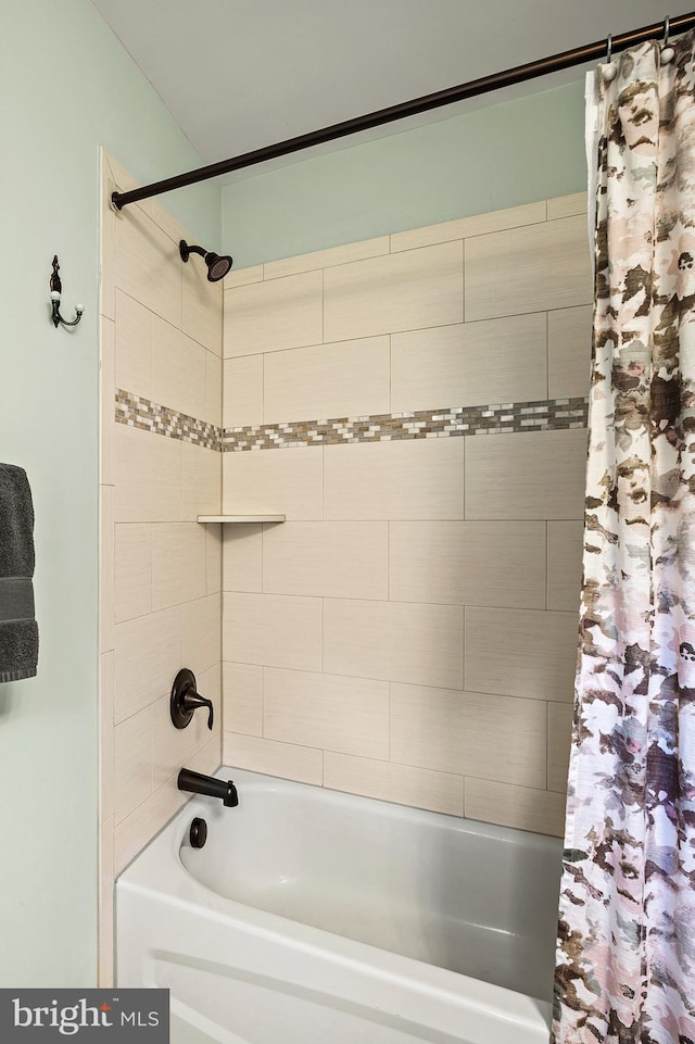 1760 Florence Rd, Mount Airy, MD 21771 - bathroom with shower / bathtub combination with curtain