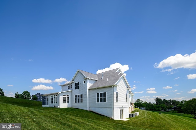 1760 Florence Rd, Mount Airy, MD 21771 - back of property with a lawn and central AC