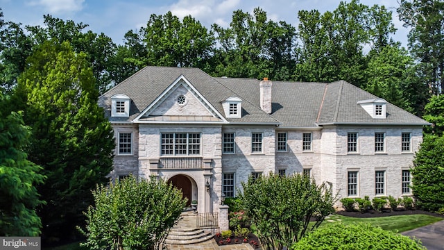 1034 Founders Ridge Ln, Mclean, VA 22102 - view of front of home featuring a chimney and view of scattered trees