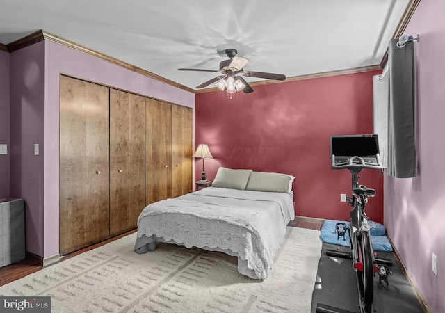 115 Bailey Settlement Hwy, Clearfield, PA 16830 - bedroom featuring ornamental molding, baseboards, a ceiling fan, and a closet
