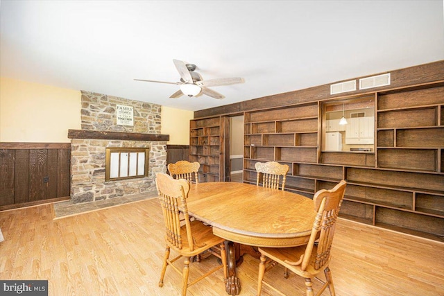 4115 Grandview Rd, Hanover, PA 17331 - dining area with ceiling fan, a fireplace, and wood finished floors