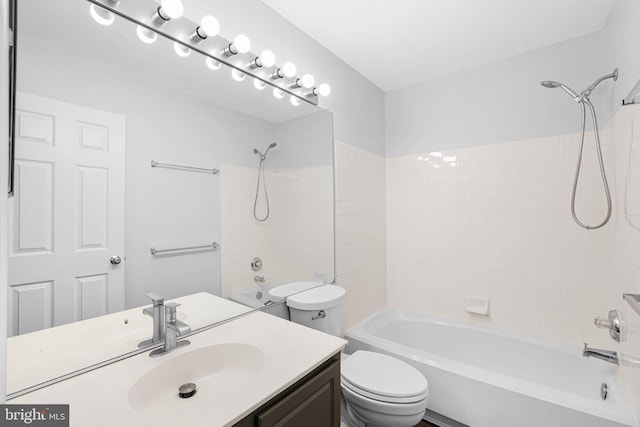 11554 Bertram St, Woodbridge, VA 22192 - bathroom with toilet, washtub / shower combination, and vanity