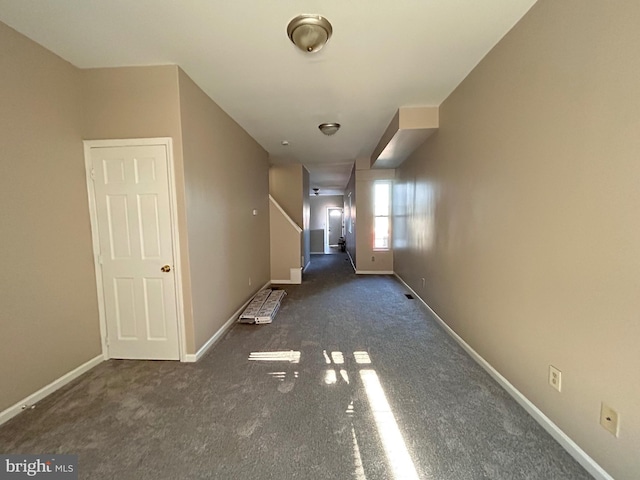 520 Birch St, Reading, PA 19604 - corridor featuring carpet flooring and baseboards