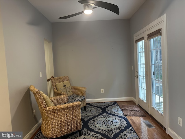 93 Heron Ln, Occoquan, VA 22125 - sitting room with ceiling fan, baseboards, and wood finished floors