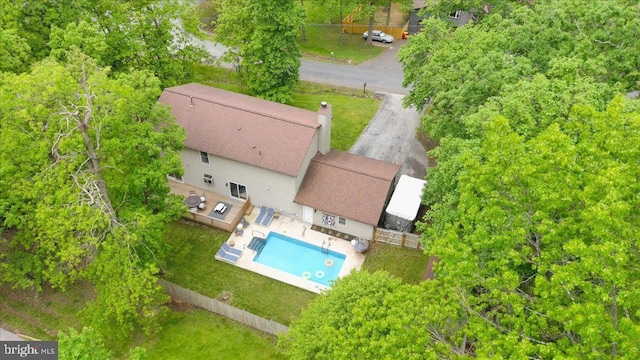 view from above of property featuring a pool area