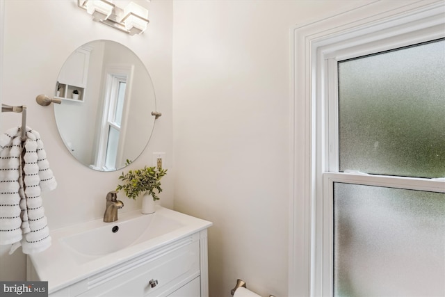104 E Oxford Ave, Alexandria, VA 22301 - bathroom with vanity