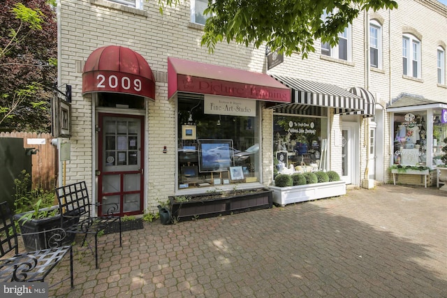 104 E Oxford Ave, Alexandria, VA 22301 - view of building exterior