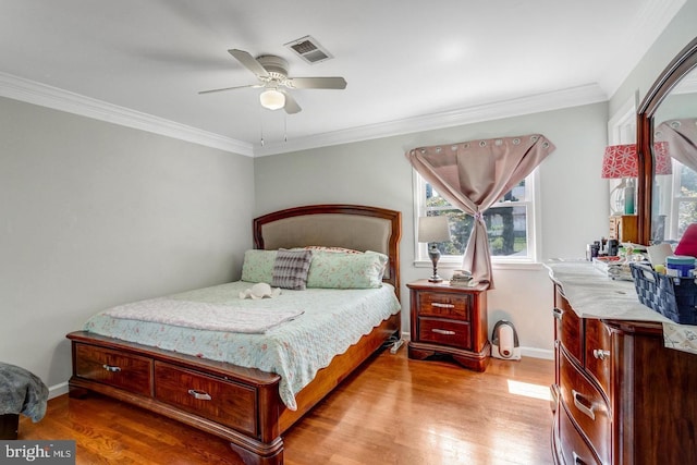 1811 Halifax Rd, Woodbridge, VA 22191 - bedroom with wood finished floors, crown molding, baseboards, and a ceiling fan