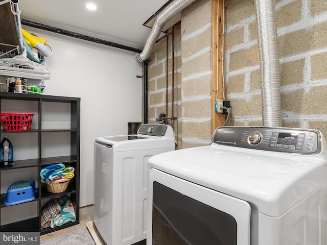 laundry room featuring washer and dryer