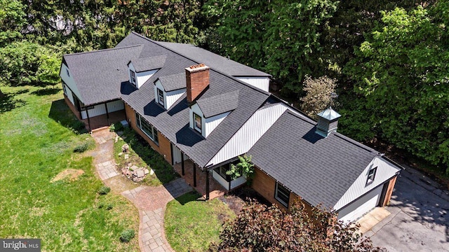 aerial view of property and surrounding area
