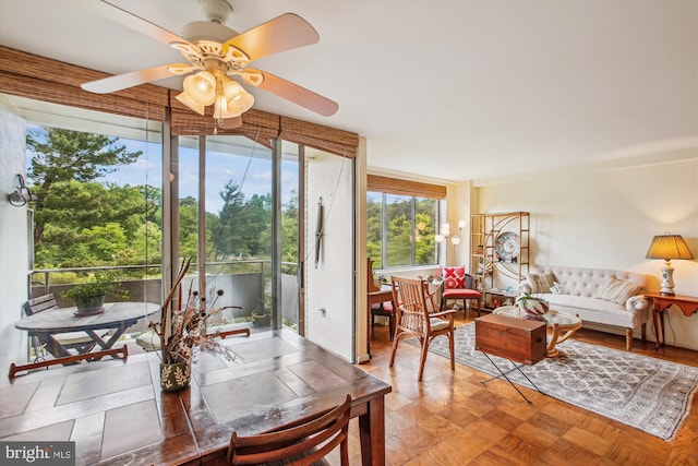 view of sunroom / solarium