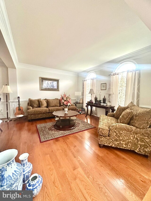 16335 Admeasure Cir, Woodbridge, VA 22191 - living room featuring ornamental molding and wood finished floors