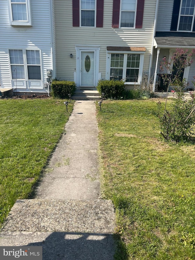 12 Emmit Ct, Emmitsburg, MD 21727 - entrance to property with a yard