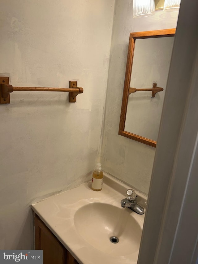 12 Emmit Ct, Emmitsburg, MD 21727 - bathroom with vanity